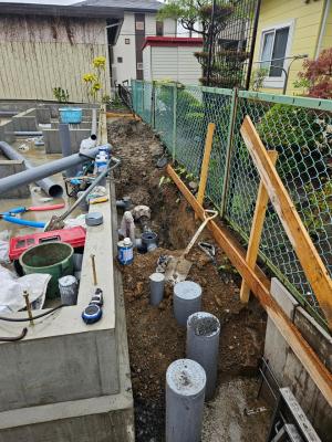 その他：土留め工事が完了する前に外配管工事を進めます