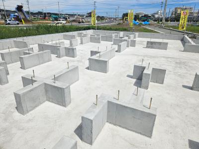 【Ｍ・Ｈ様邸】基礎工事が完了し、現場の養生を進めています