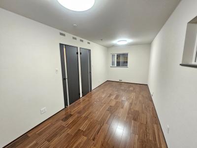 子供部屋：建具や床も見えるようになり、室内の雰囲気が変わりました。