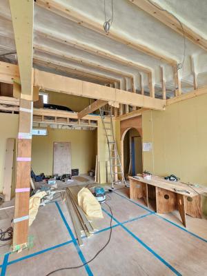【Ｍ・Ｈ様邸】壁ボードと建具枠の取り付けが進んでいます